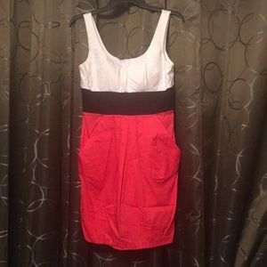 Dress with pockets!!